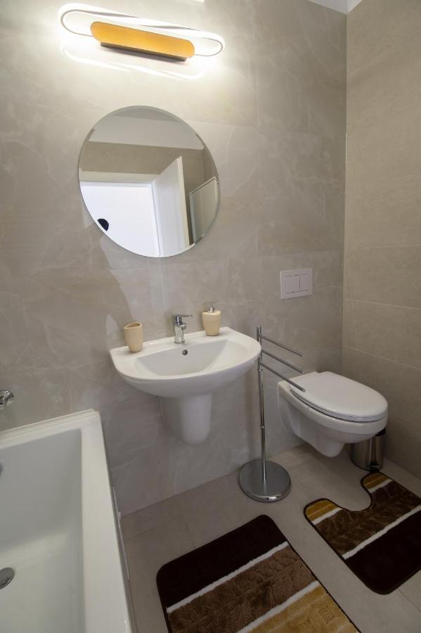 Claseb Apartment تيميشورا المظهر الخارجي الصورة
